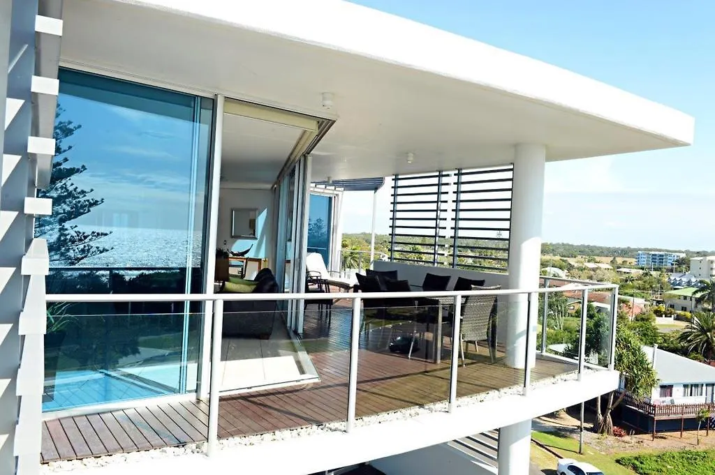 Resort Manta Bargara Hotel