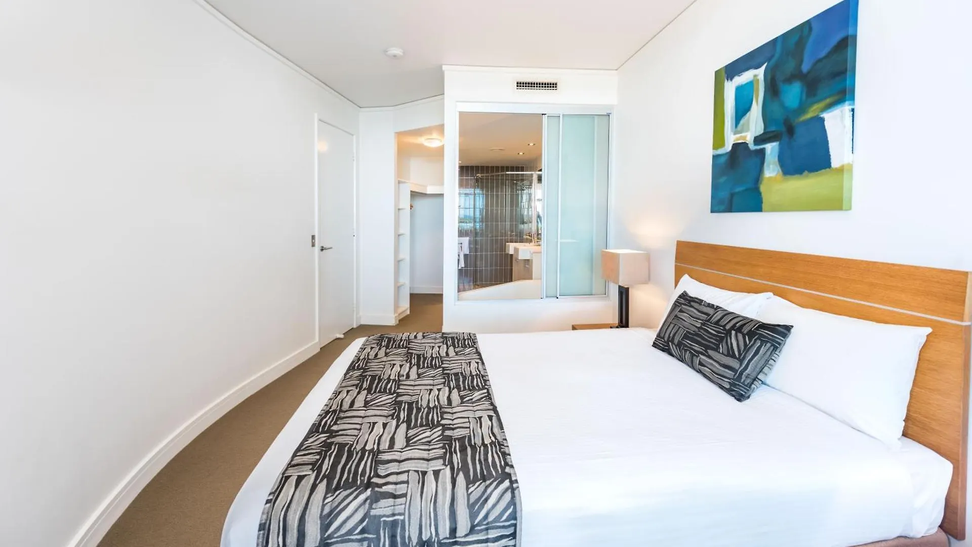 Resort Manta Bargara Hotel