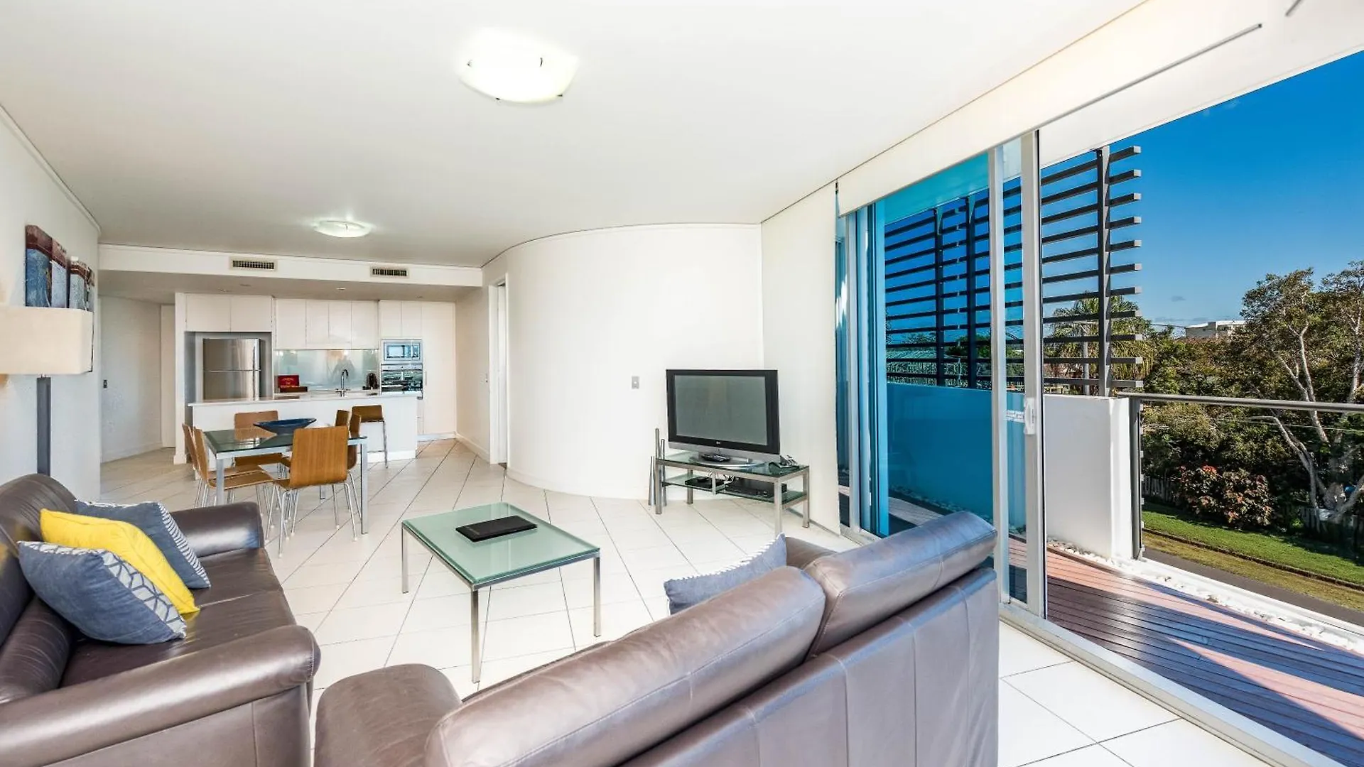 Manta Bargara Hotel