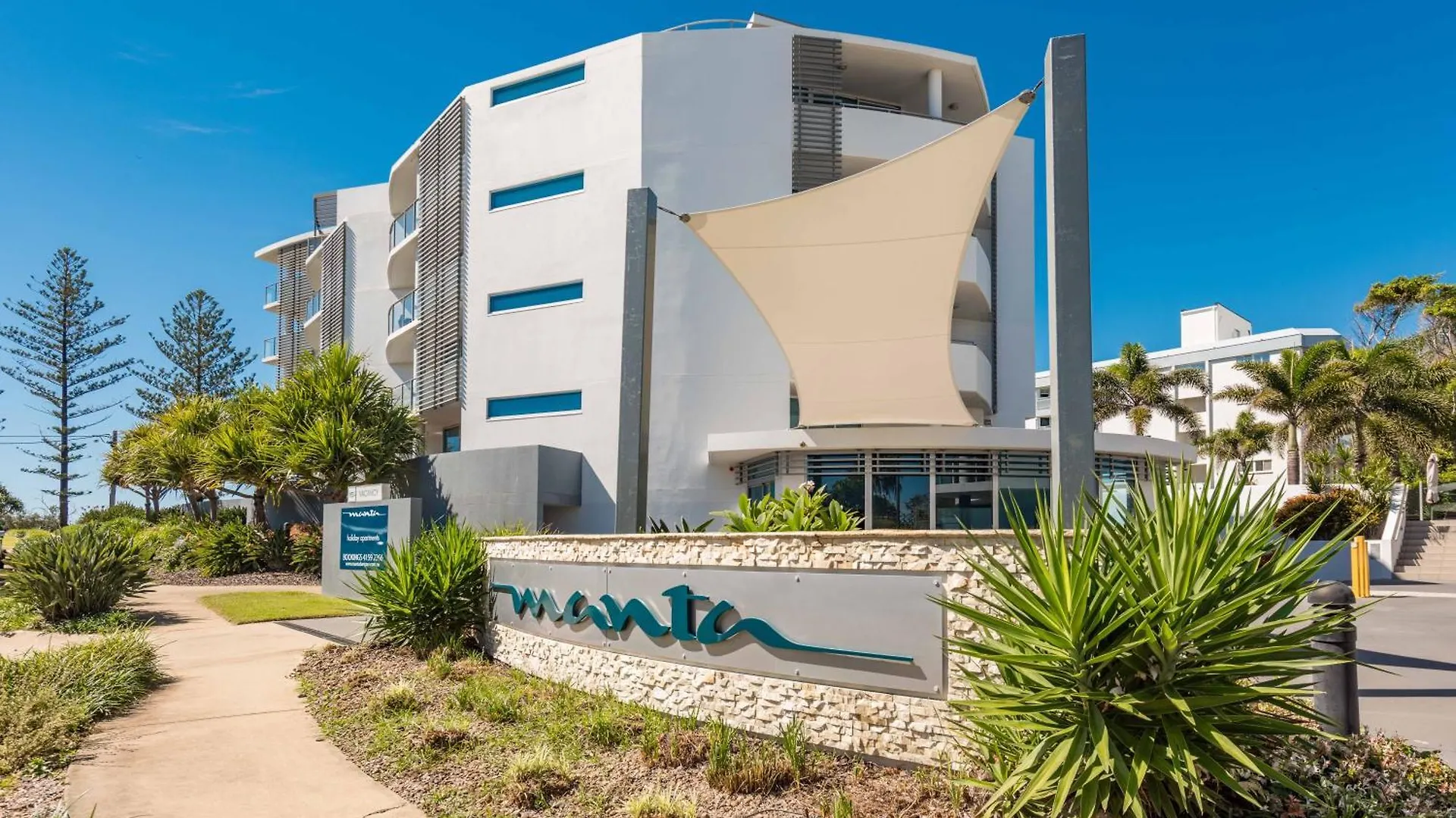 Resort Manta Bargara Hotel