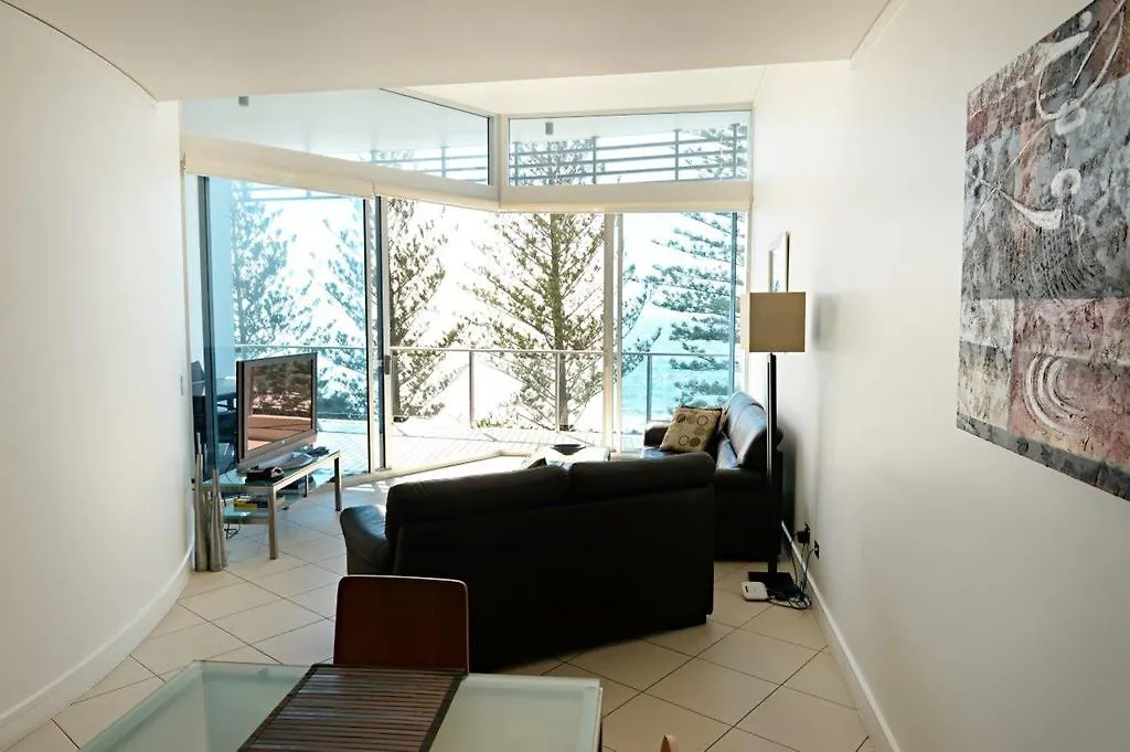Manta Bargara Hotel 4*,