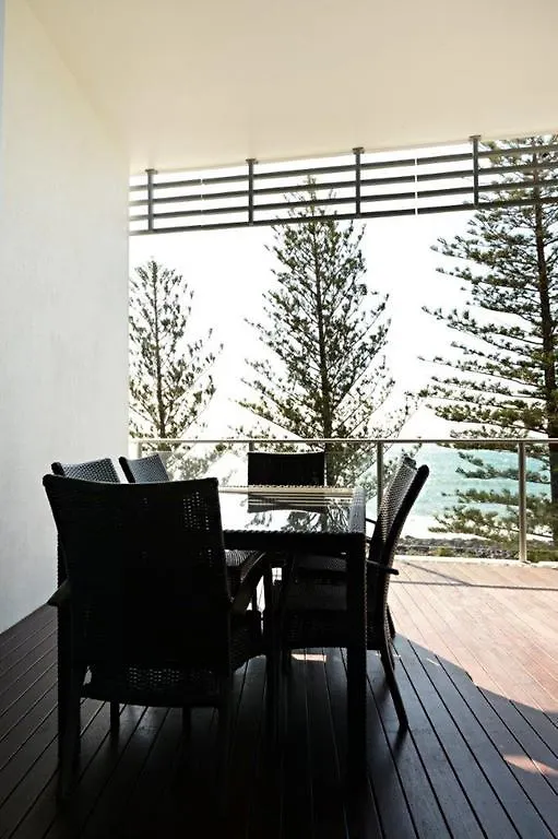 Resort Manta Bargara Hotel