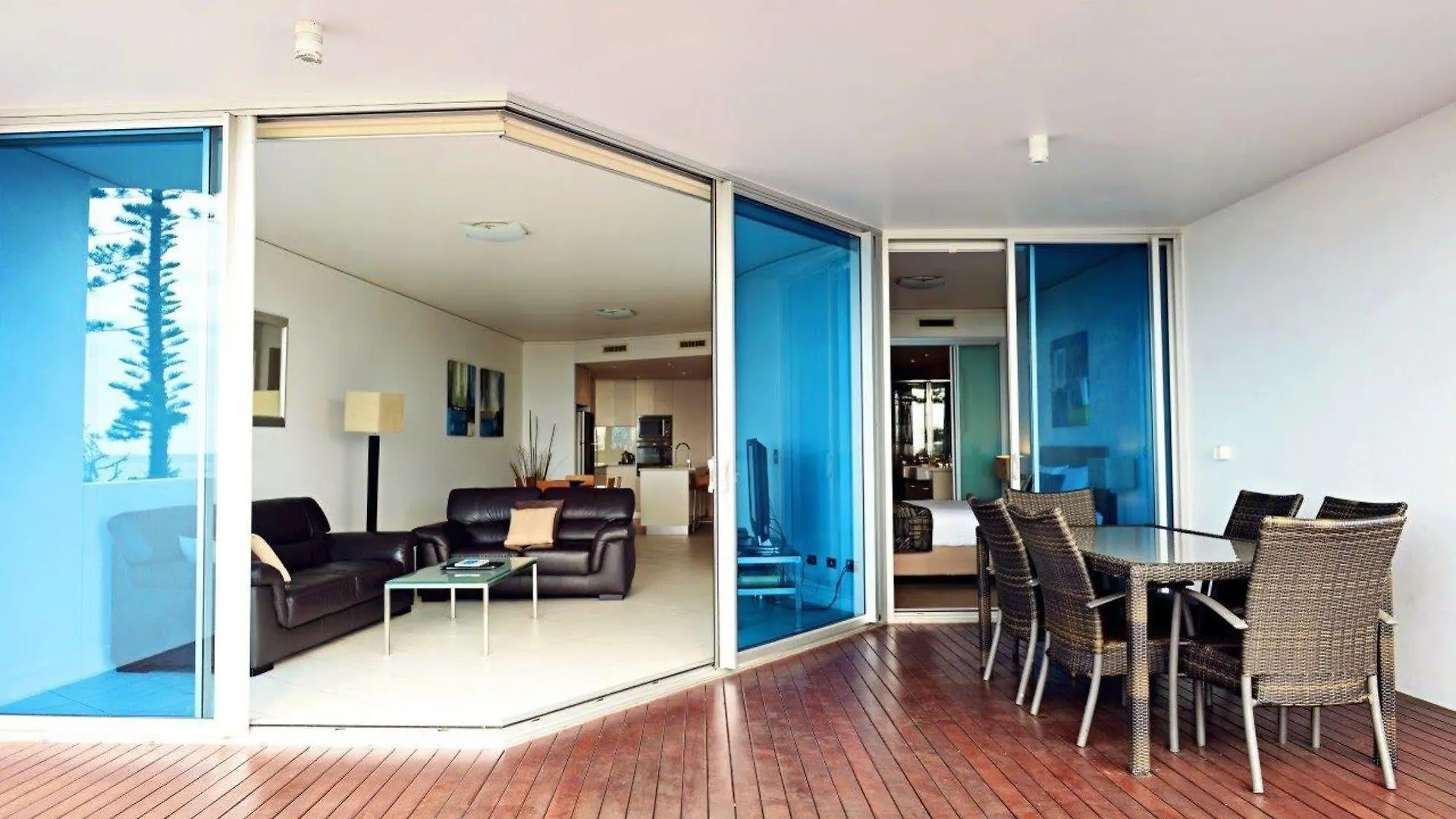 Manta Bargara Hotel